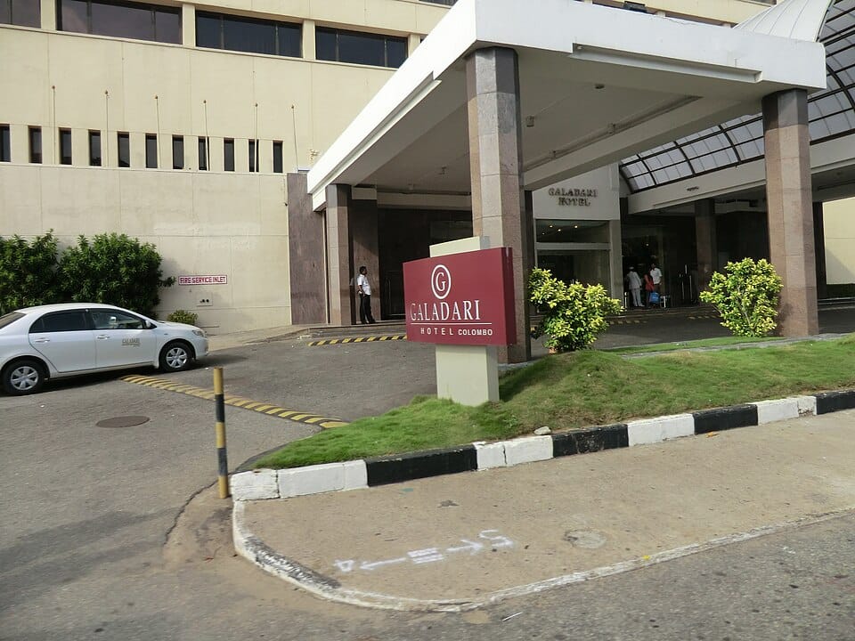 Hotel Birthday Party Packages in Colombo — Compared