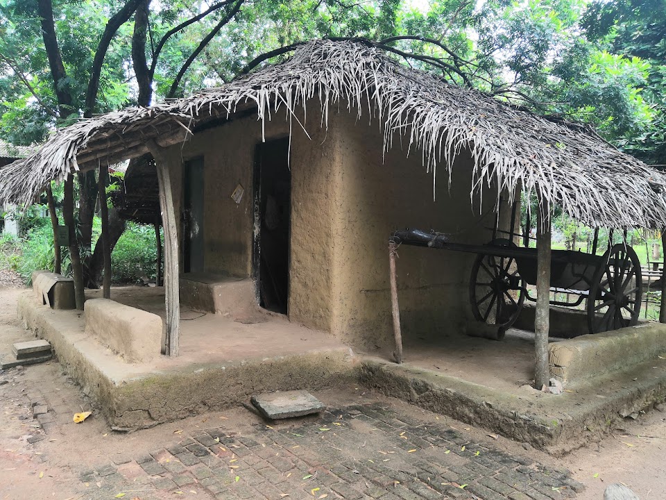 Ape Gama (The Village)