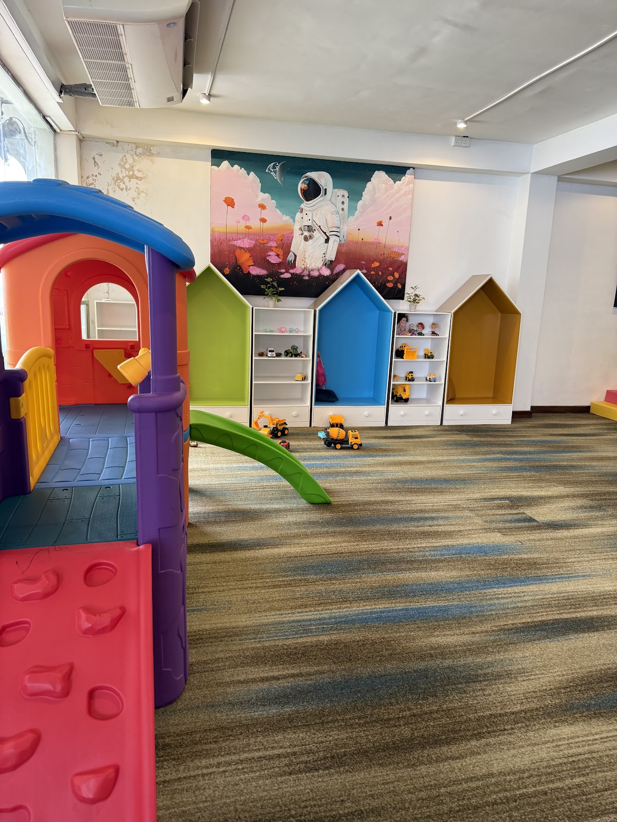 Adventure Cove Nugegoda — Indoor Play & Adventure Zone — Photo 4