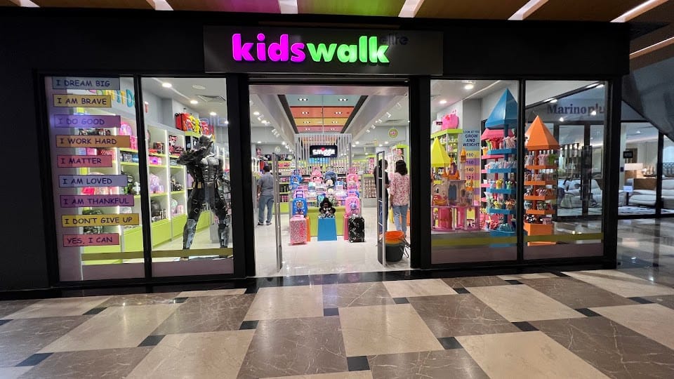 Kidz World Bambalapitiya — Budget Indoor Play Centre